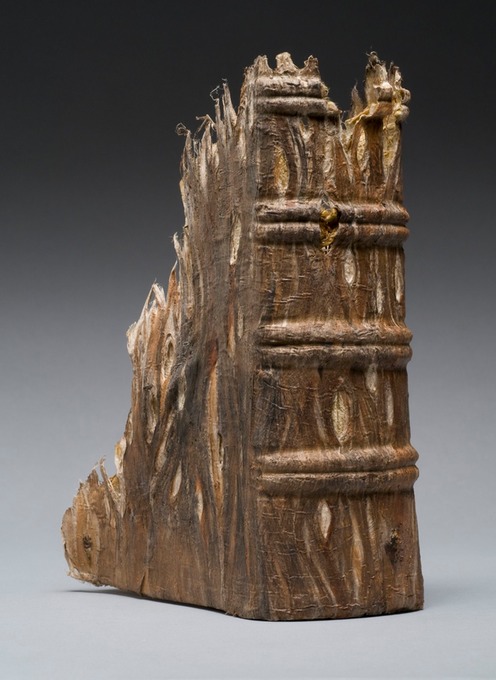 Craig Passage exterior 9point5inHx4point5inWx5point5inD handmadepaper